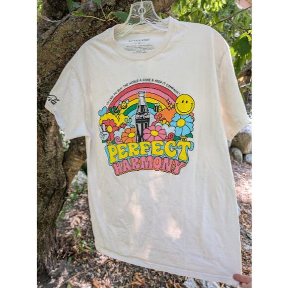 COKA-COLA Perfect Harmony T-shirt womens Medium - Picture 1 of 8